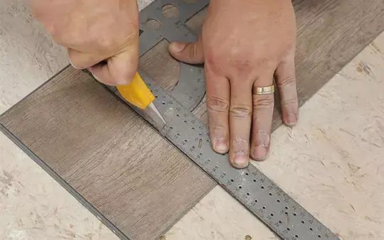 Vinyl installation | Fantastic Floors